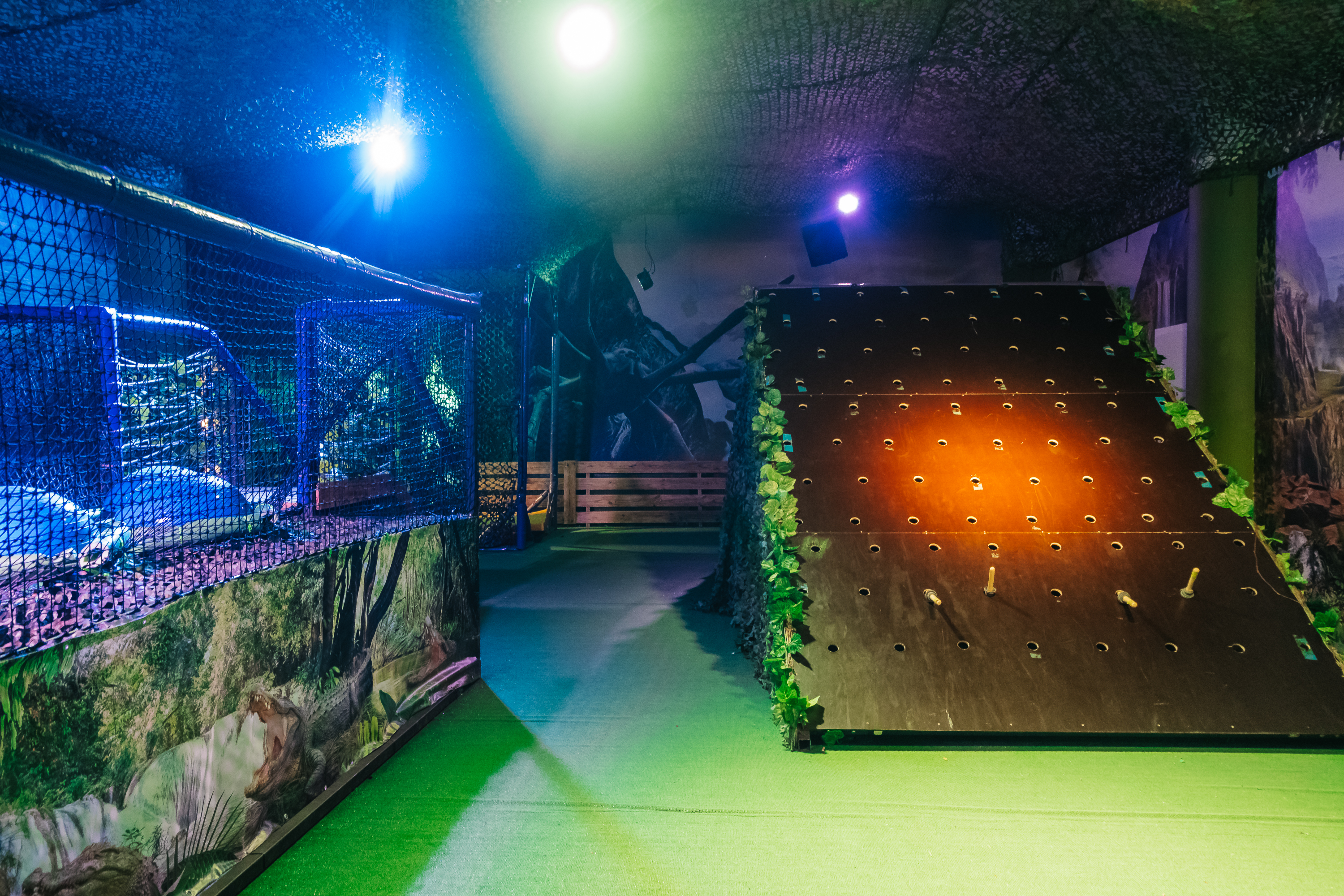 Огромная территория для празднования